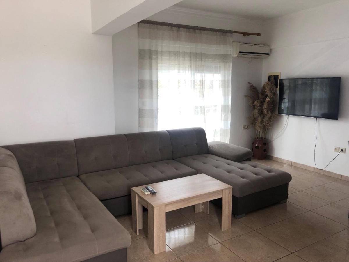 Toula'S Apartments فاليراكي المظهر الخارجي الصورة