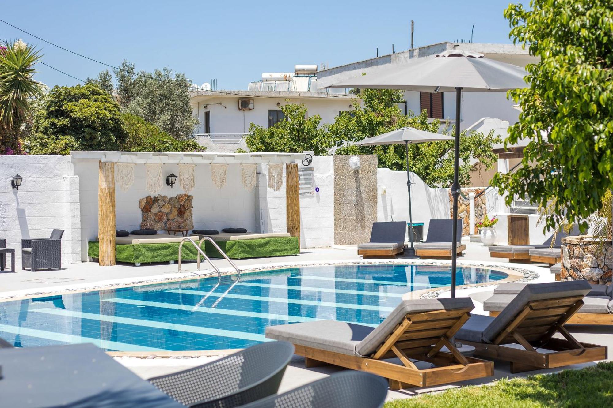 Toula'S Apartments فاليراكي المظهر الخارجي الصورة