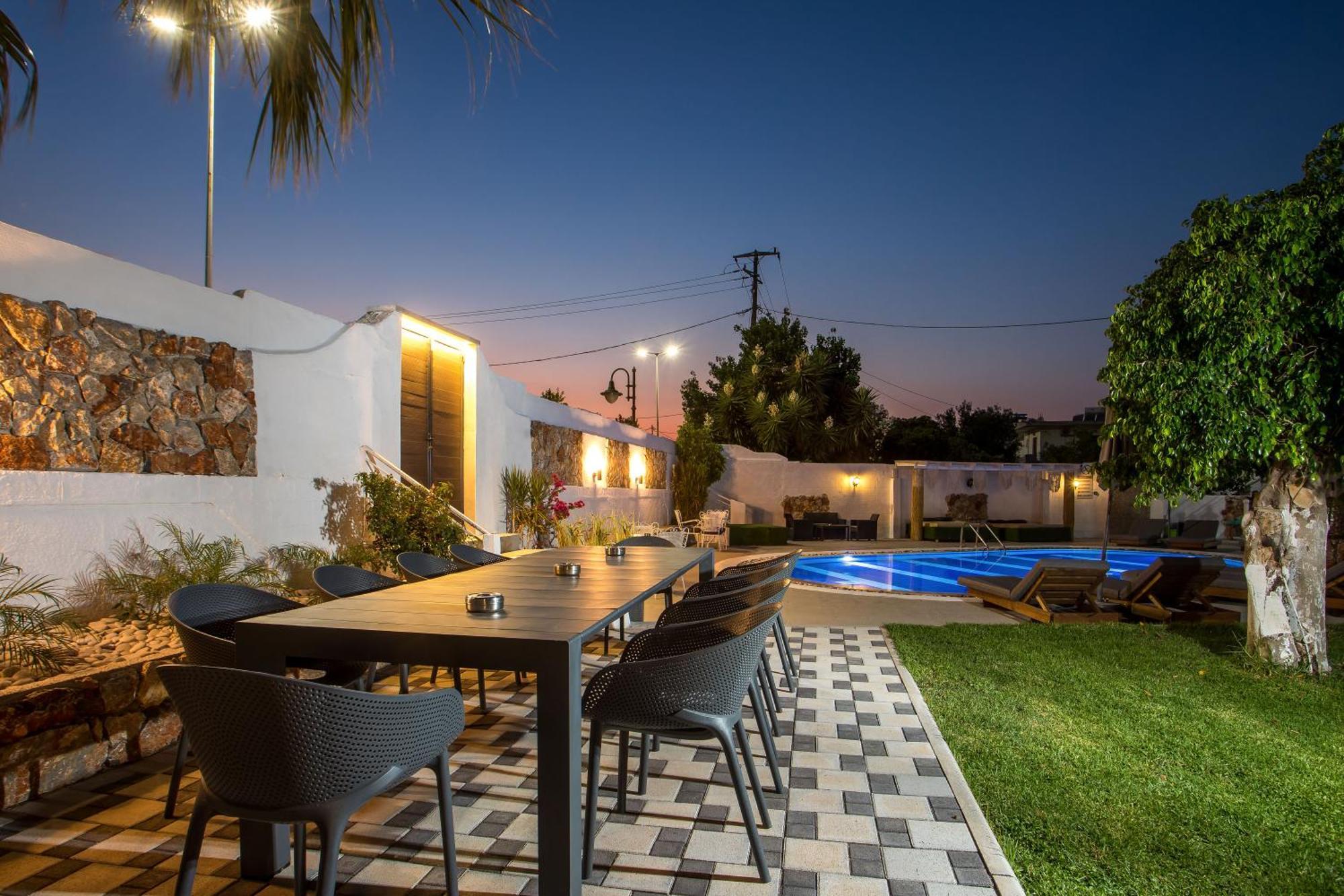 Toula'S Apartments فاليراكي المظهر الخارجي الصورة