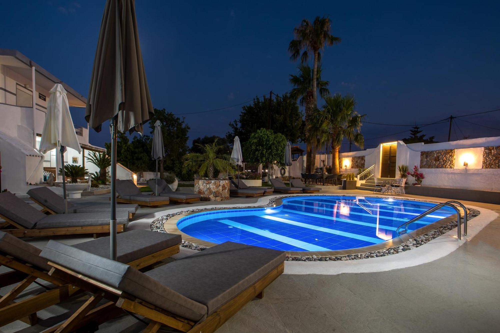 Toula'S Apartments فاليراكي المظهر الخارجي الصورة
