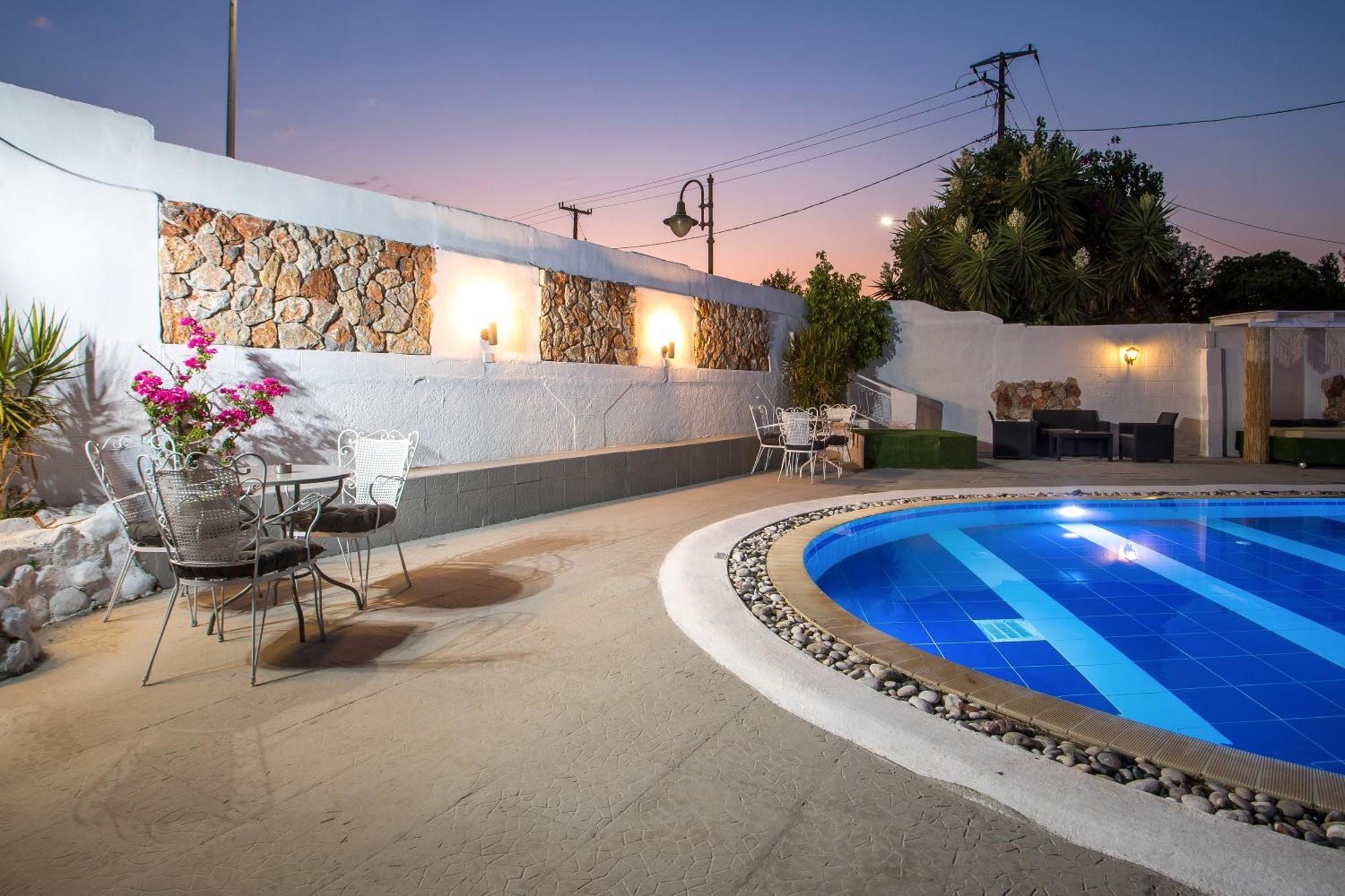 Toula'S Apartments فاليراكي المظهر الخارجي الصورة