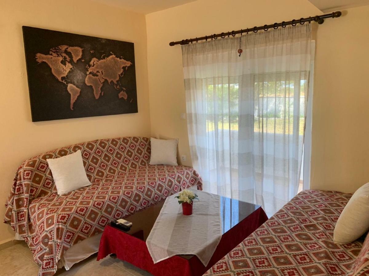 Toula'S Apartments فاليراكي المظهر الخارجي الصورة