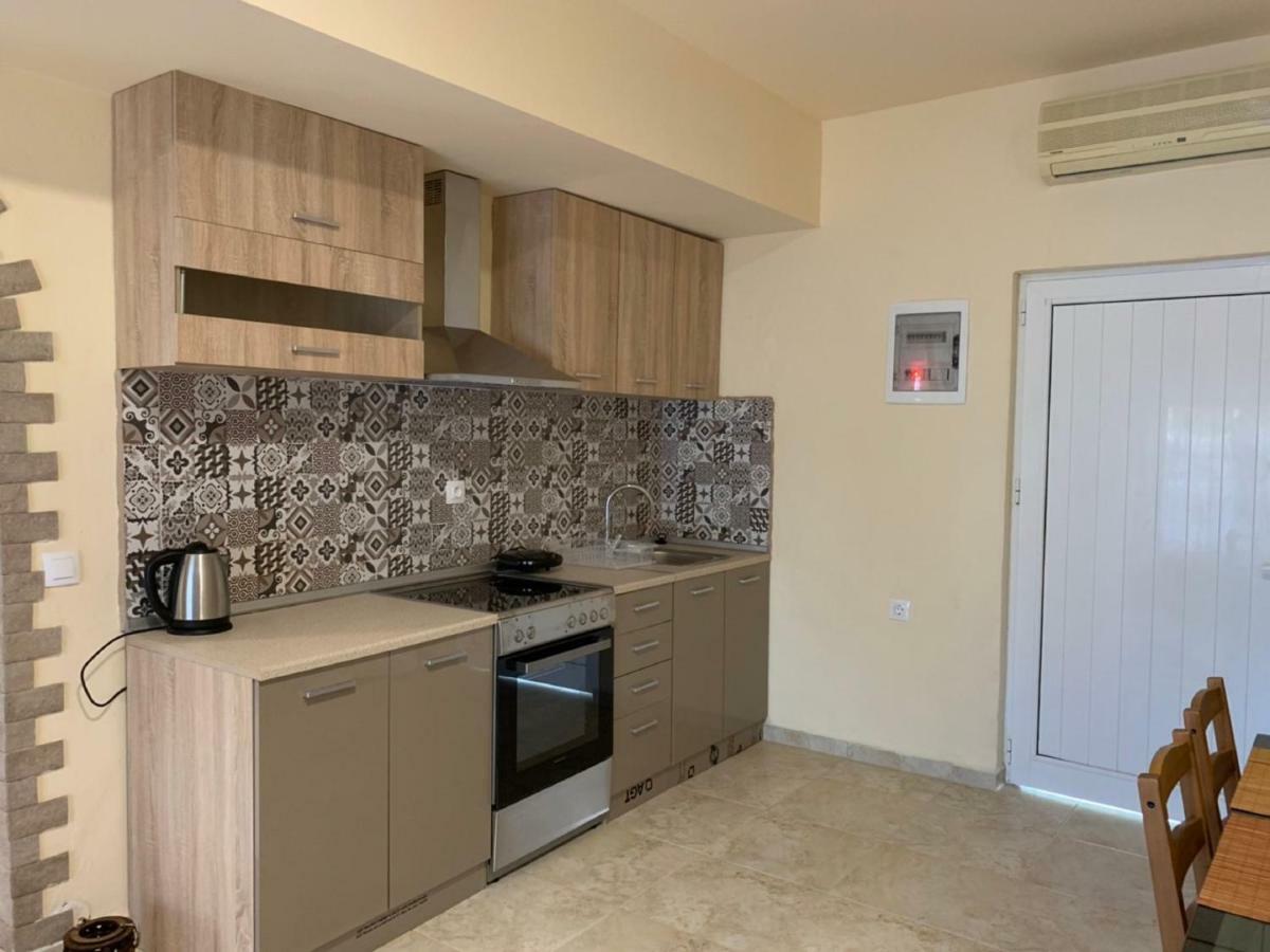 Toula'S Apartments فاليراكي المظهر الخارجي الصورة