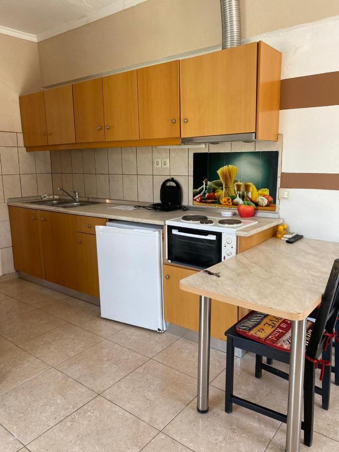 Toula'S Apartments فاليراكي المظهر الخارجي الصورة